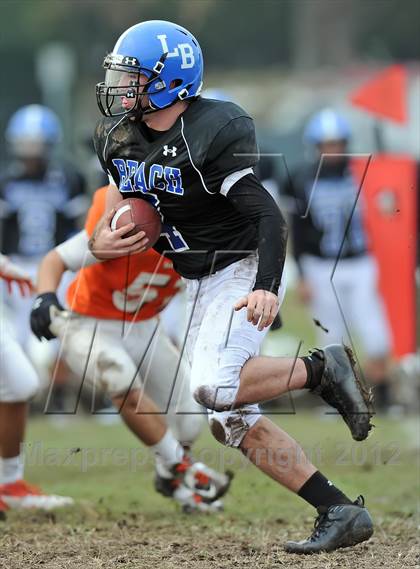 Thumbnail 1 in Long Beach @ Carey (Section 8 Class II Quarterfinal) photogallery.