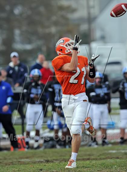 Thumbnail 2 in Long Beach @ Carey (Section 8 Class II Quarterfinal) photogallery.