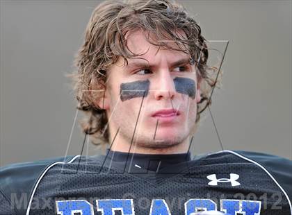 Thumbnail 3 in Long Beach @ Carey (Section 8 Class II Quarterfinal) photogallery.