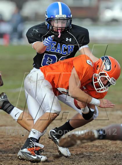 Thumbnail 1 in Long Beach @ Carey (Section 8 Class II Quarterfinal) photogallery.