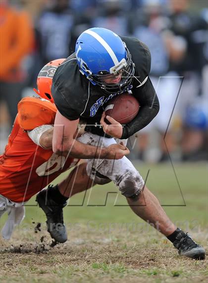 Thumbnail 1 in Long Beach @ Carey (Section 8 Class II Quarterfinal) photogallery.