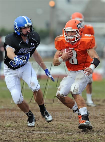 Thumbnail 1 in Long Beach @ Carey (Section 8 Class II Quarterfinal) photogallery.