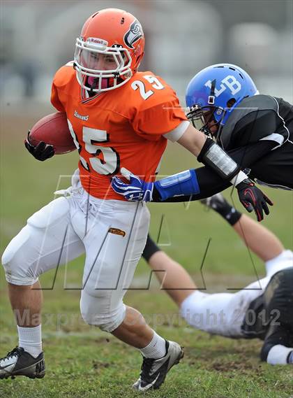 Thumbnail 2 in Long Beach @ Carey (Section 8 Class II Quarterfinal) photogallery.