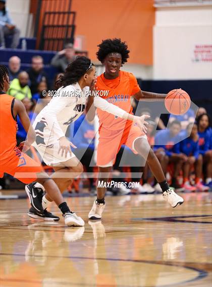 Thumbnail 1 in Nottingham vs Syracuse Academy of Science (NYSPHSAA Section 3 AA Semifinal) photogallery.