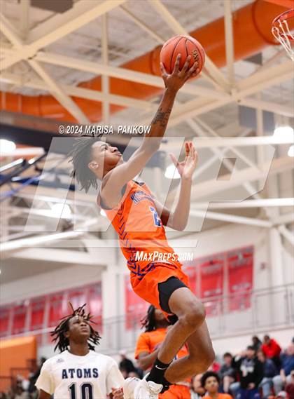 Thumbnail 1 in Nottingham vs Syracuse Academy of Science (NYSPHSAA Section 3 AA Semifinal) photogallery.