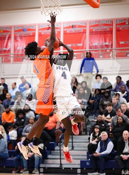 Thumbnail 1 in Nottingham vs Syracuse Academy of Science (NYSPHSAA Section 3 AA Semifinal) photogallery.