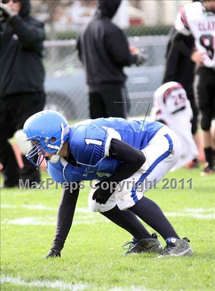 Thumbnail 2 in Clarence @ Kenmore West photogallery.