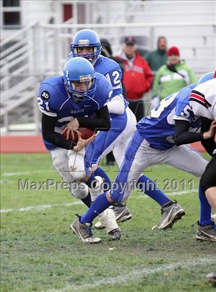 Thumbnail 3 in Clarence @ Kenmore West photogallery.