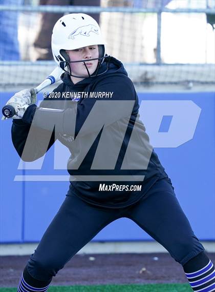 Thumbnail 2 in North Forney vs Midlothian (Midlothian Tournament) photogallery.