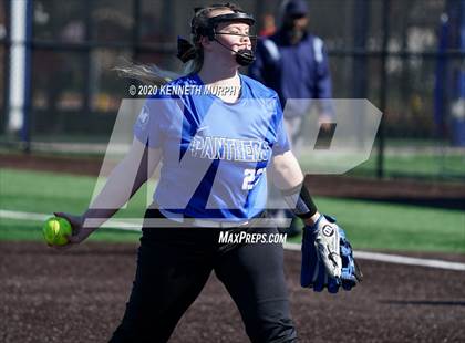 Thumbnail 3 in North Forney vs Midlothian (Midlothian Tournament) photogallery.