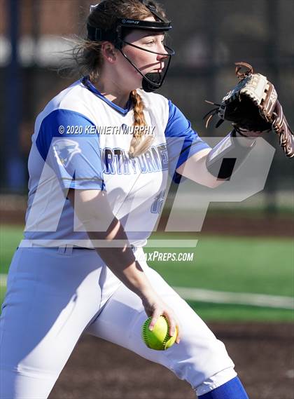 Thumbnail 3 in North Forney vs Midlothian (Midlothian Tournament) photogallery.