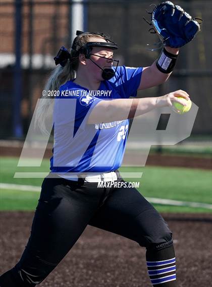 Thumbnail 1 in North Forney vs Midlothian (Midlothian Tournament) photogallery.