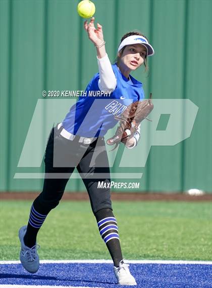 Thumbnail 2 in North Forney vs Midlothian (Midlothian Tournament) photogallery.