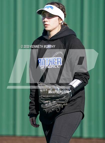 Thumbnail 1 in North Forney vs Midlothian (Midlothian Tournament) photogallery.