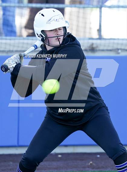 Thumbnail 1 in North Forney vs Midlothian (Midlothian Tournament) photogallery.