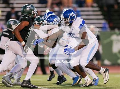 Thumbnail 3 in Palisades @ Granada Hills Charter photogallery.