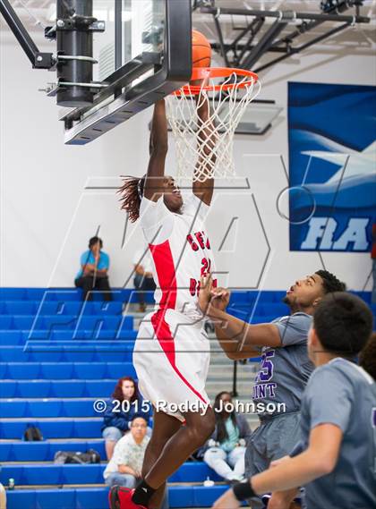 Thumbnail 1 in Ridge Point vs. Clear Brook (McDonald's Texas Invitational) photogallery.