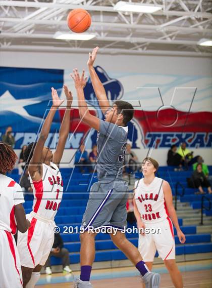 Thumbnail 1 in Ridge Point vs. Clear Brook (McDonald's Texas Invitational) photogallery.