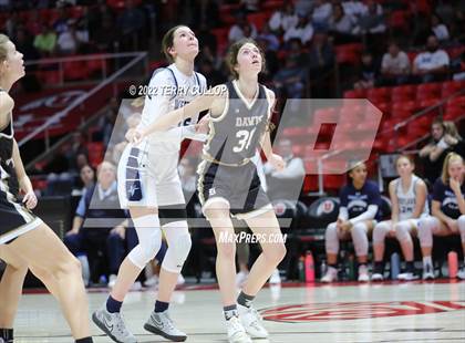 Thumbnail 1 in Davis vs. Westlake (UHSAA 6A Quarterfinal) photogallery.