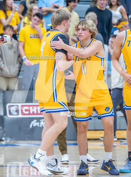 Thumbnail 3 in Orem vs. Lone Peak photogallery.