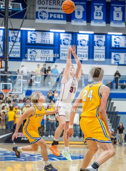 Thumbnail 3 in Orem vs. Lone Peak photogallery.
