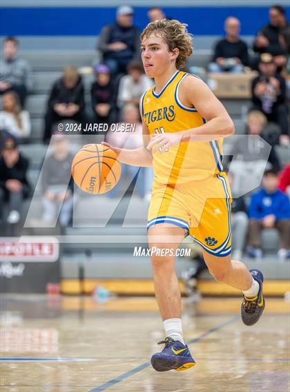 Thumbnail 1 in Orem vs. Lone Peak photogallery.