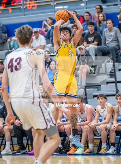 Thumbnail 2 in Orem vs. Lone Peak photogallery.