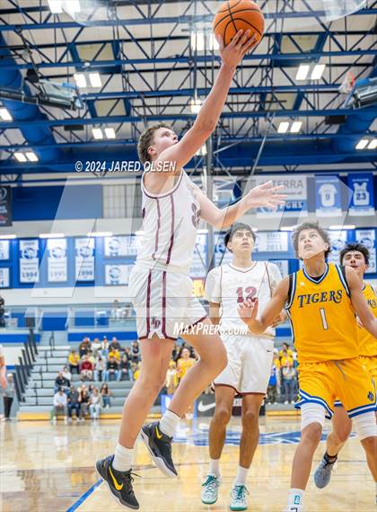 Thumbnail 3 in Orem vs. Lone Peak photogallery.