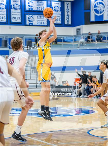 Thumbnail 2 in Orem vs. Lone Peak photogallery.