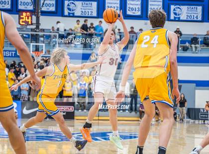 Thumbnail 2 in Orem vs. Lone Peak photogallery.