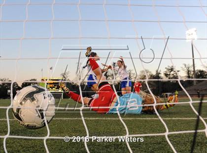 Thumbnail 1 in Vandebilt Catholic vs. Academy of the Sacred Heart (LHSAA D3 Final) photogallery.