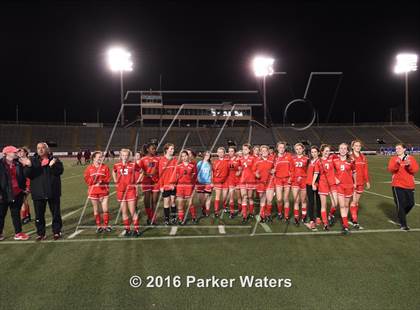 Thumbnail 2 in Vandebilt Catholic vs. Academy of the Sacred Heart (LHSAA D3 Final) photogallery.