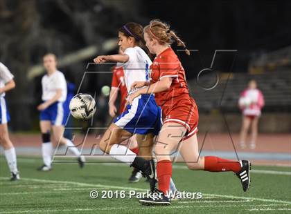 Thumbnail 2 in Vandebilt Catholic vs. Academy of the Sacred Heart (LHSAA D3 Final) photogallery.