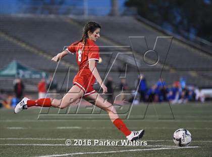 Thumbnail 3 in Vandebilt Catholic vs. Academy of the Sacred Heart (LHSAA D3 Final) photogallery.