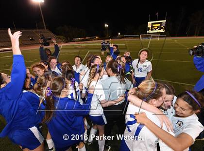 Thumbnail 2 in Vandebilt Catholic vs. Academy of the Sacred Heart (LHSAA D3 Final) photogallery.