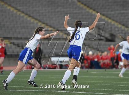 Thumbnail 1 in Vandebilt Catholic vs. Academy of the Sacred Heart (LHSAA D3 Final) photogallery.