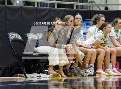 Thumbnail 2 in Paradise vs. Bells (UIL 3A D2 Regional Final Playoff) photogallery.