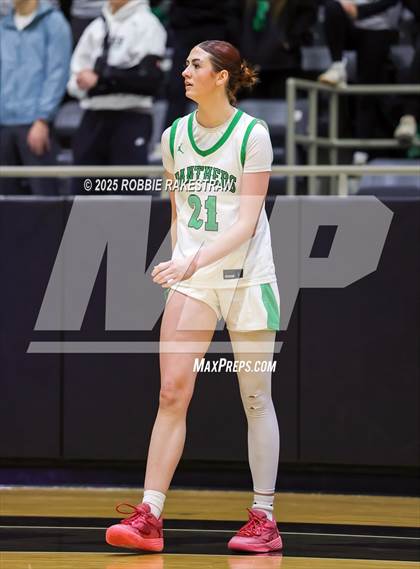 Thumbnail 3 in Paradise vs. Bells (UIL 3A D2 Regional Final Playoff) photogallery.