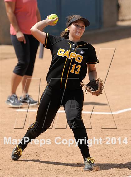 Thumbnail 2 in Capistrano Valley vs Mater Dei (Woodbridge Tournament) photogallery.