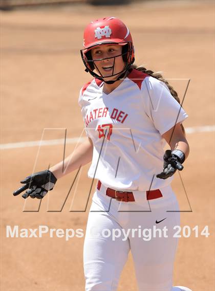 Thumbnail 2 in Capistrano Valley vs Mater Dei (Woodbridge Tournament) photogallery.