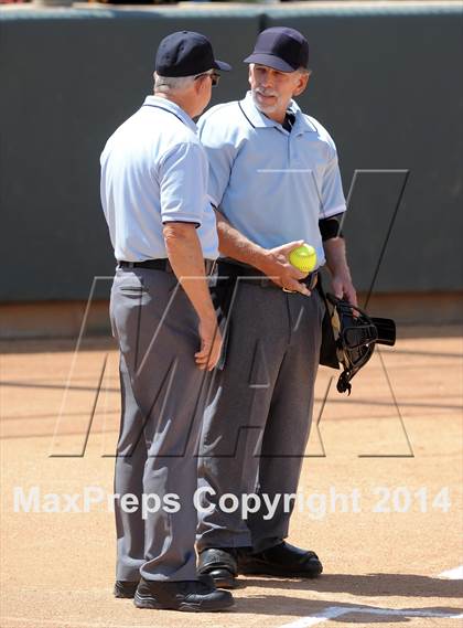 Thumbnail 3 in Capistrano Valley vs Mater Dei (Woodbridge Tournament) photogallery.
