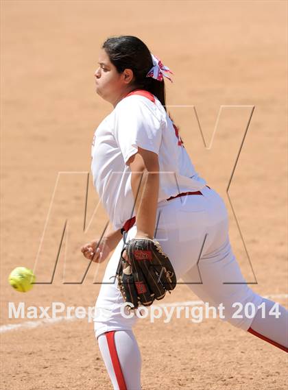 Thumbnail 2 in Capistrano Valley vs Mater Dei (Woodbridge Tournament) photogallery.