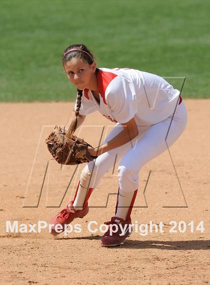 Thumbnail 2 in Capistrano Valley vs Mater Dei (Woodbridge Tournament) photogallery.