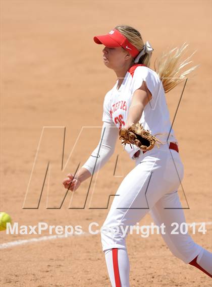 Thumbnail 1 in Capistrano Valley vs Mater Dei (Woodbridge Tournament) photogallery.