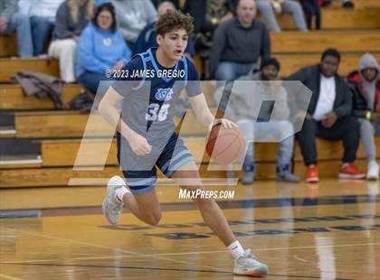 Thumbnail 1 in Central Valley vs Mohawk Area (Central Valley Roundball Holiday Classic) photogallery.