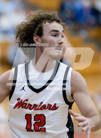 Thumbnail 2 in Central Valley vs Mohawk Area (Central Valley Roundball Holiday Classic) photogallery.