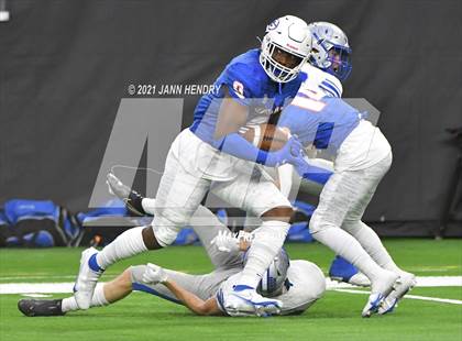 Thumbnail 1 in McQueen vs. Bishop Gorman (5A State Championship) photogallery.