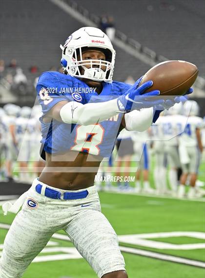 Thumbnail 3 in McQueen vs. Bishop Gorman (5A State Championship) photogallery.