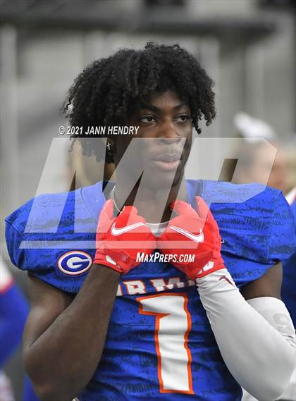 Thumbnail 3 in McQueen vs. Bishop Gorman (5A State Championship) photogallery.