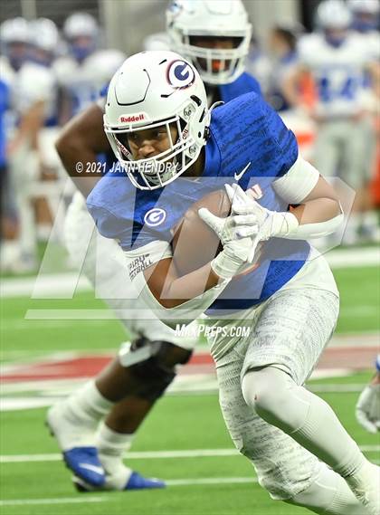 Thumbnail 1 in McQueen vs. Bishop Gorman (5A State Championship) photogallery.